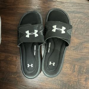 Under Armour Velcro Slides